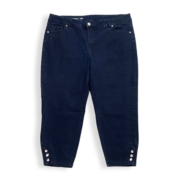 Avenue Denim Skinny Jean Gemstone Buttons Rhinestone Dark Wash Plus Sz 18 Petite - Picture 1 of 8